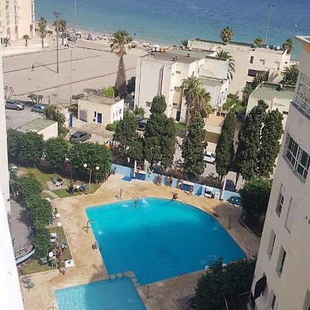 Appartement 2 Chbres Bord De Mer Avec Option Piscine Ete Avec Wifi Sur Corniche De Tanger Exterior foto